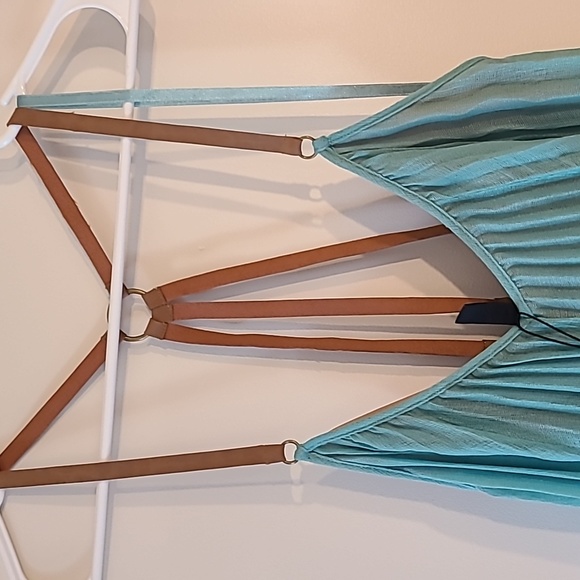 BCBG Maxazria LT.AQUA. XS "CAYANNE" - Picture 4 of 8